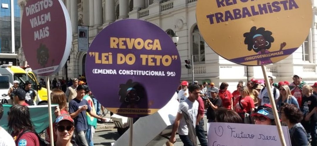 Somos muitos e diversos os que defendemos o fim do Teto de Gastos